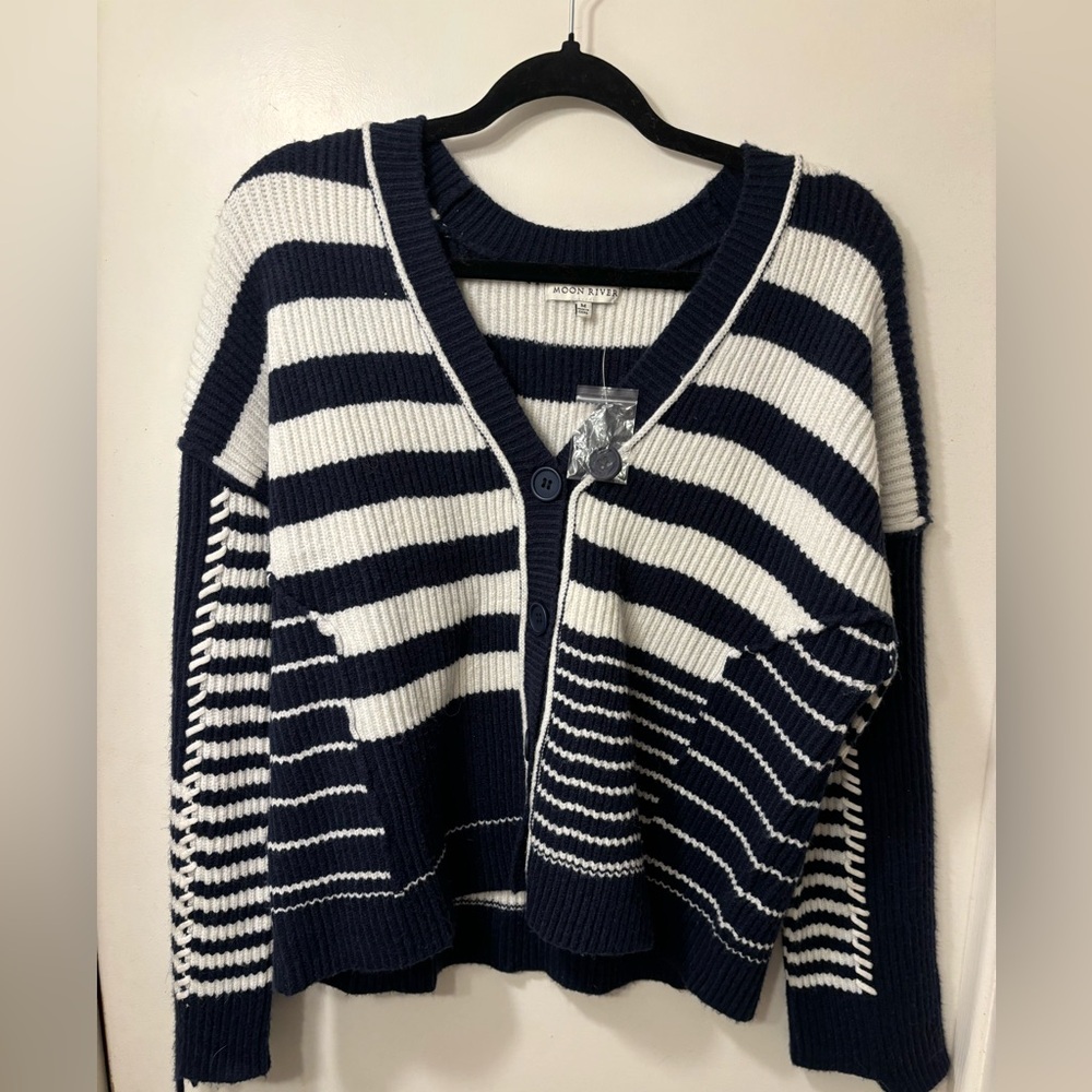 NWT Moon River Navy Striped Knit Cardigan